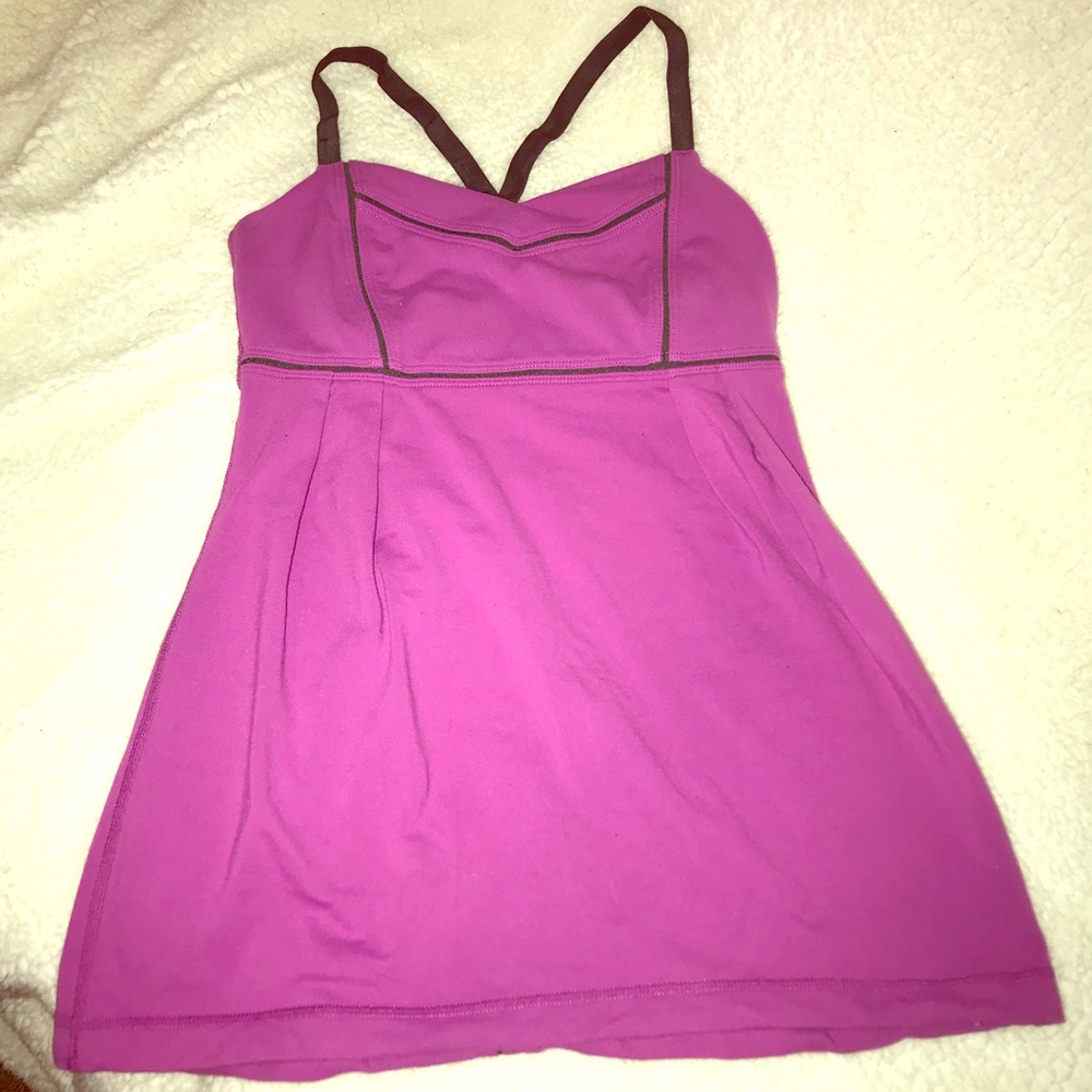 Lululemon tank size 2